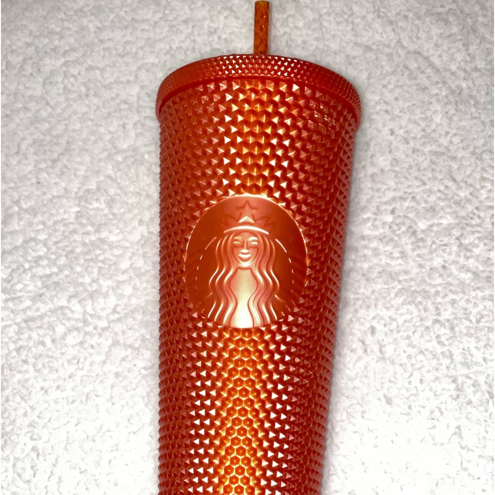 Venti size Starbucks tumbler